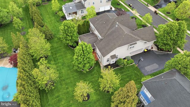 2088 BEDFORDSHIRE RD, Furlong, PA 18925
