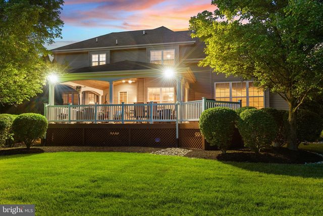 2088 BEDFORDSHIRE RD, Furlong, PA 18925