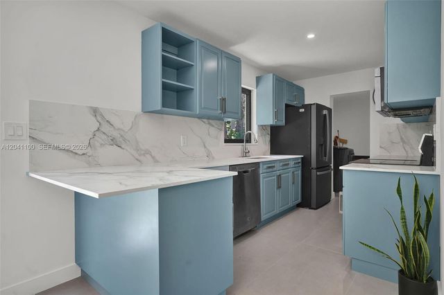 211 Washington Drive, Coral Gables, FL 33133