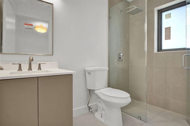 211 Washington Drive, Coral Gables, FL 33133