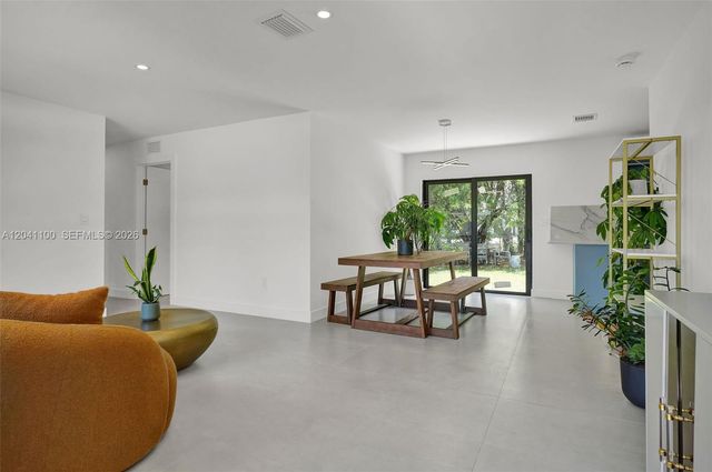 211 Washington Drive, Coral Gables, FL 33133
