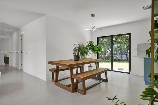 211 Washington Drive, Coral Gables, FL 33133