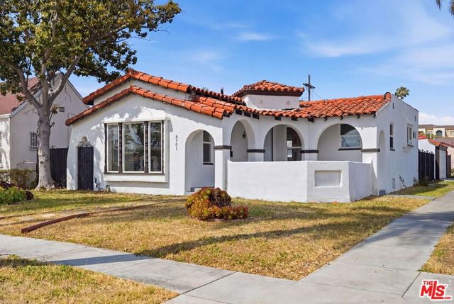 8701 S Denker Avenue, Los Angeles, CA 90047