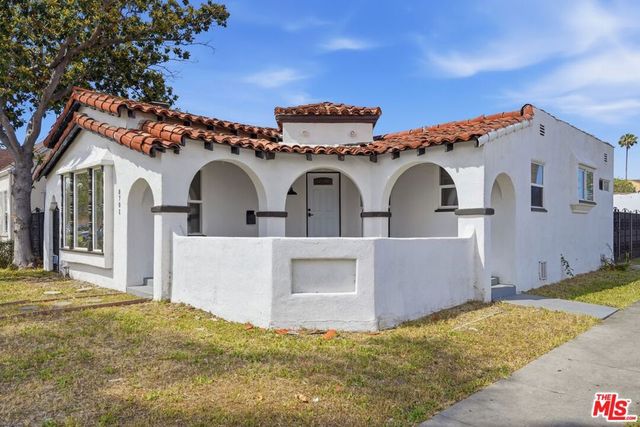 8701 S Denker Avenue, Los Angeles, CA 90047