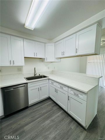 1904 W Bayport, Anaheim, CA 92801