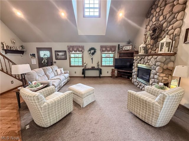 247 Spence Road, Belpre, OH 45714