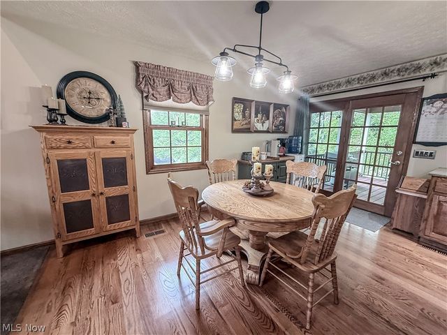 247 Spence Road, Belpre, OH 45714
