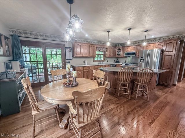 247 Spence Road, Belpre, OH 45714