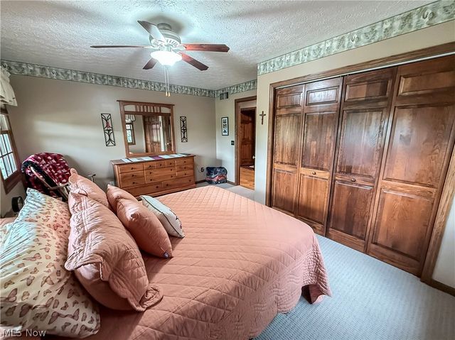 247 Spence Road, Belpre, OH 45714