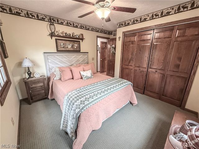 247 Spence Road, Belpre, OH 45714