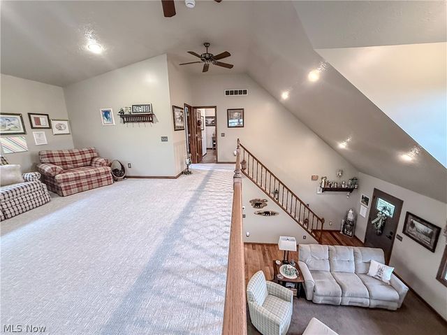 247 Spence Road, Belpre, OH 45714