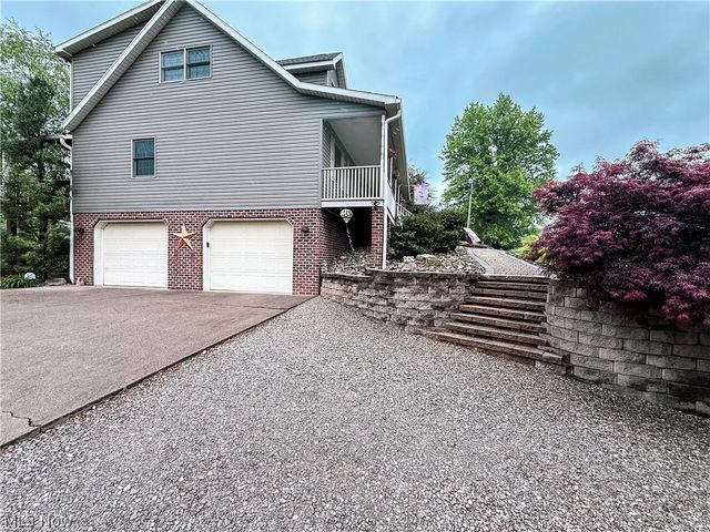 247 Spence Road, Belpre, OH 45714