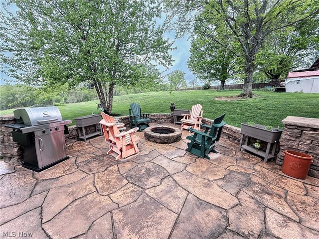 247 Spence Road, Belpre, OH 45714