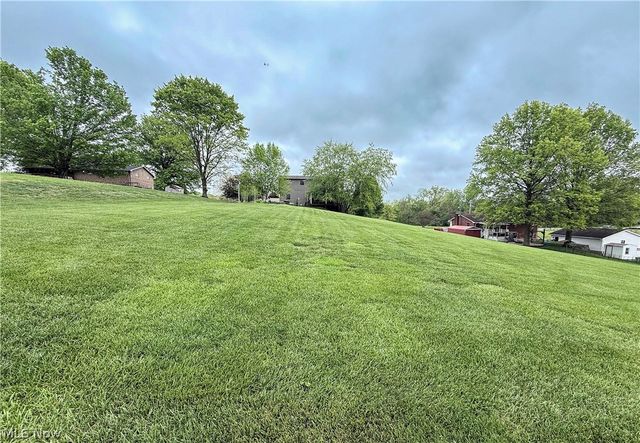 247 Spence Road, Belpre, OH 45714
