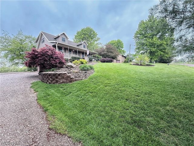 247 Spence Road, Belpre, OH 45714