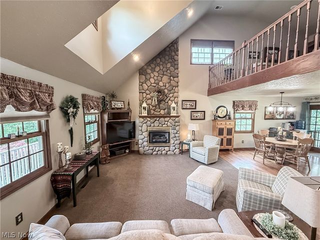 247 Spence Road, Belpre, OH 45714