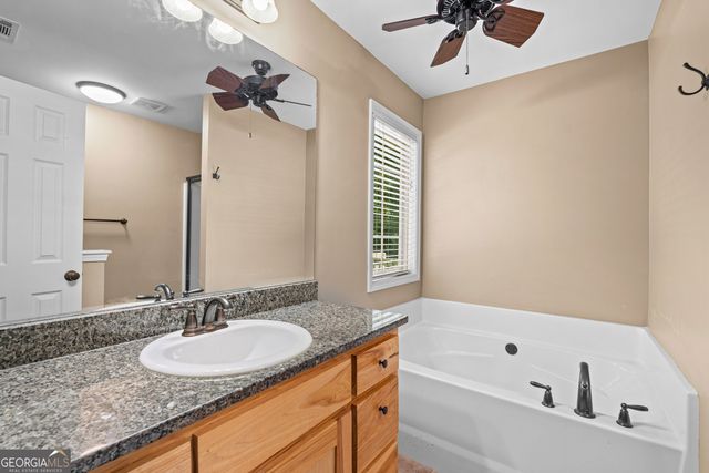 1220 Destiny Court, Locust Grove, GA 30248