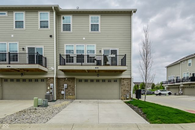3504 Brampton Lane, Westfield, IN 46074