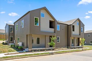 2704 Long Street 112, Chattanooga, TN 37408