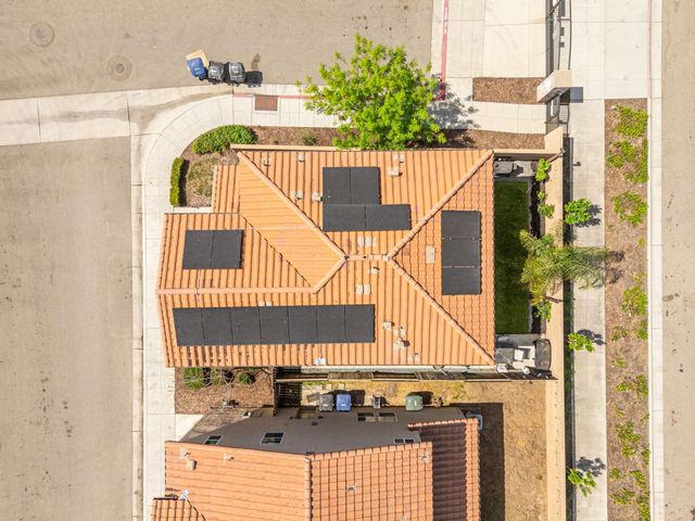 6038 E Scenic Way, Fresno, CA 93727