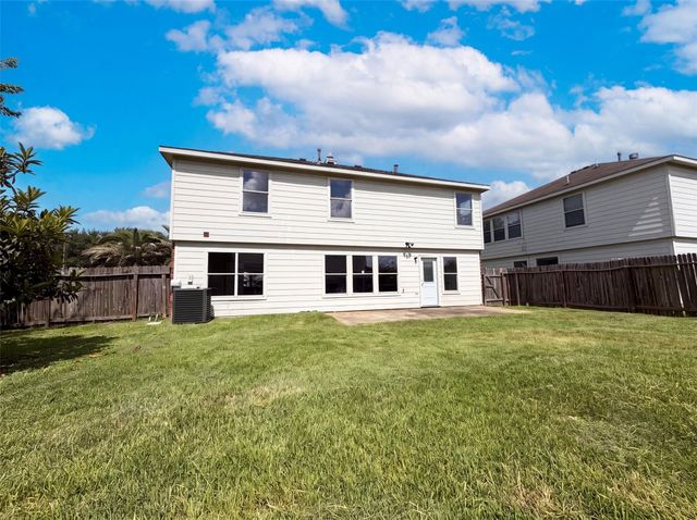 16519 Eaglewood Shadows Drive, Sugar Land, TX 77498