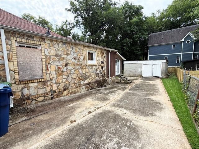 645 Schuyler Avenue SE, Atlanta, GA 30312