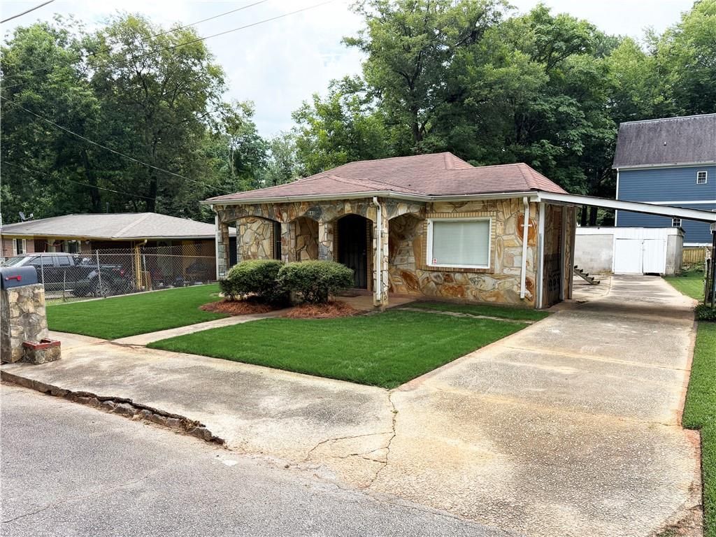 645 Schuyler Avenue SE, Atlanta, GA 30312