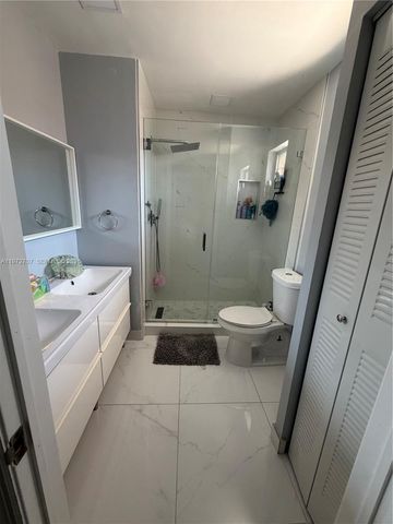 7738 W 34th Ln 15-201, Hialeah, FL 33018