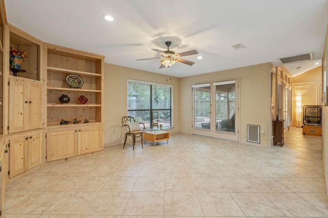 2 Crescent Falls Court, The Woodlands, TX 77381