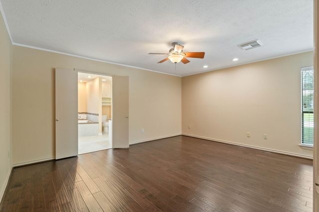 2 Crescent Falls Court, The Woodlands, TX 77381