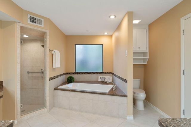 2 Crescent Falls Court, The Woodlands, TX 77381