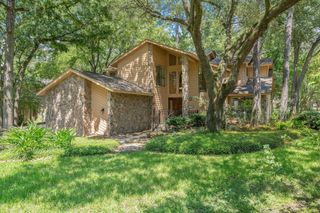 2 Crescent Falls Court, The Woodlands, TX 77381