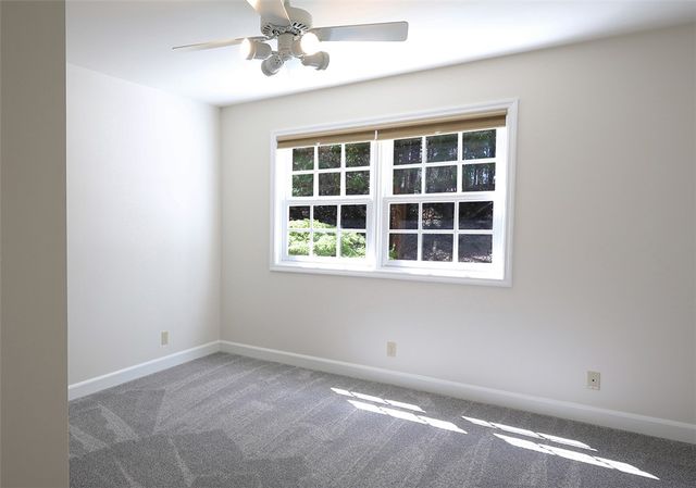 183 Beaver Lake Beaver Lake Drive, West Union, SC 29696