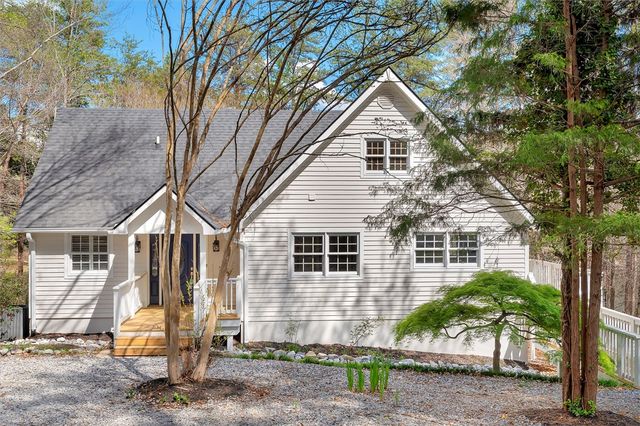 183 Beaver Lake Beaver Lake Drive, West Union, SC 29696