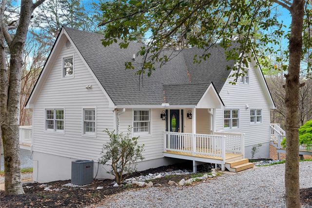 183 Beaver Lake Beaver Lake Drive, West Union, SC 29696