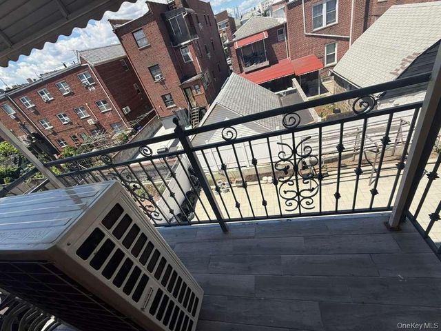 34-44 59TH Street 3F, Woodside, NY 11377