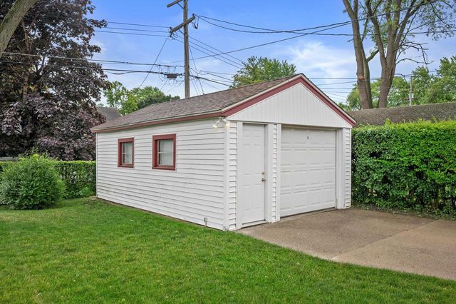 3762 N 73rd STREET, Milwaukee, WI 53216