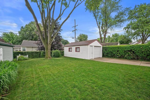 3762 N 73rd STREET, Milwaukee, WI 53216