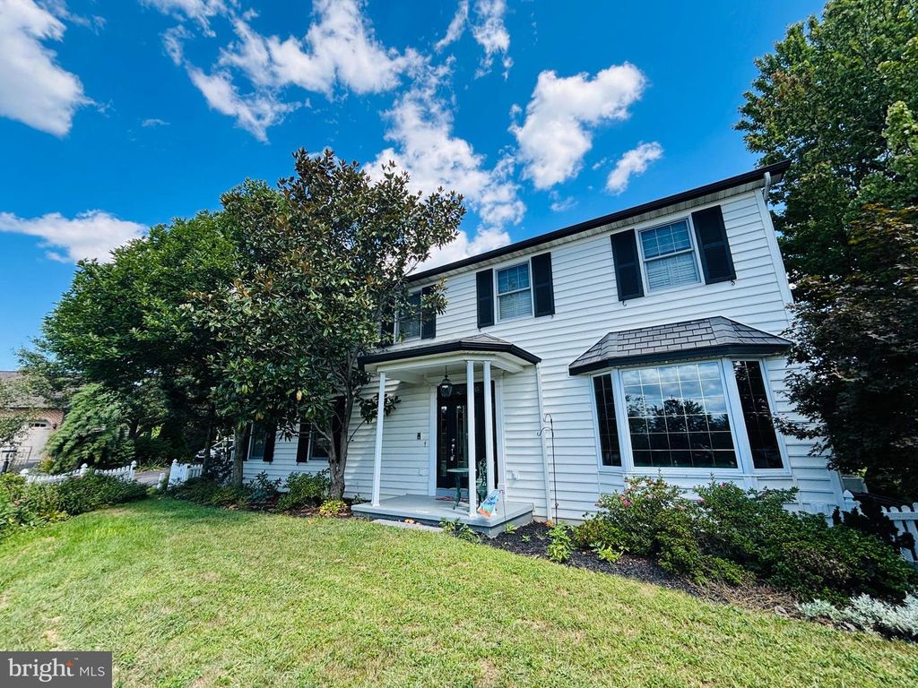 347 LEEDY WAY EAST, Chambersburg, PA 17202