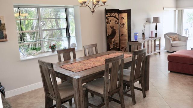 13817 Royal Palm Court B, Delray Beach, FL 33484