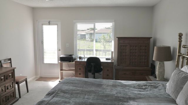 13817 Royal Palm Court B, Delray Beach, FL 33484