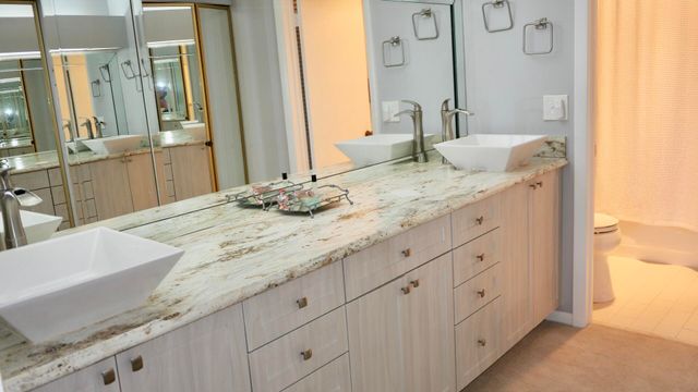 13817 Royal Palm Court B, Delray Beach, FL 33484