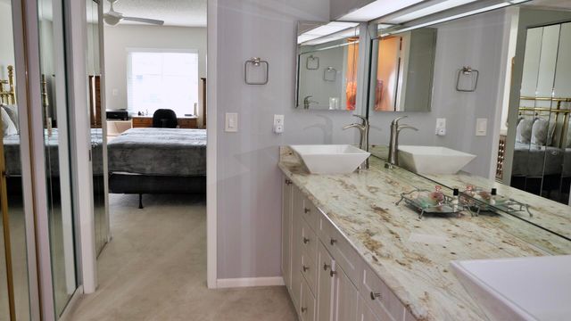 13817 Royal Palm Court B, Delray Beach, FL 33484