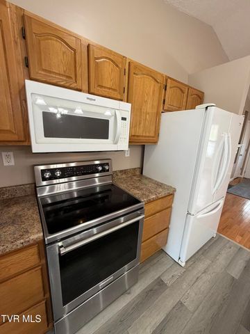 885 Hartman Lane, Greeneville, TN 37743