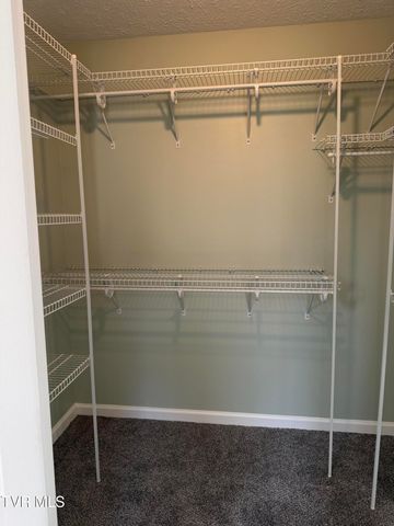 885 Hartman Lane, Greeneville, TN 37743