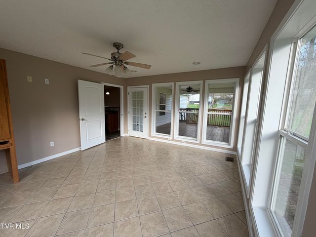 885 Hartman Lane, Greeneville, TN 37743