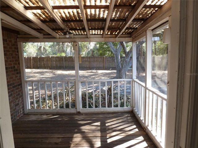 5935 SE 230TH TERRACE, Hawthorne, FL 32640