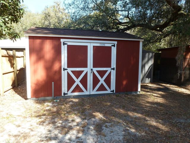 5935 SE 230TH TERRACE, Hawthorne, FL 32640