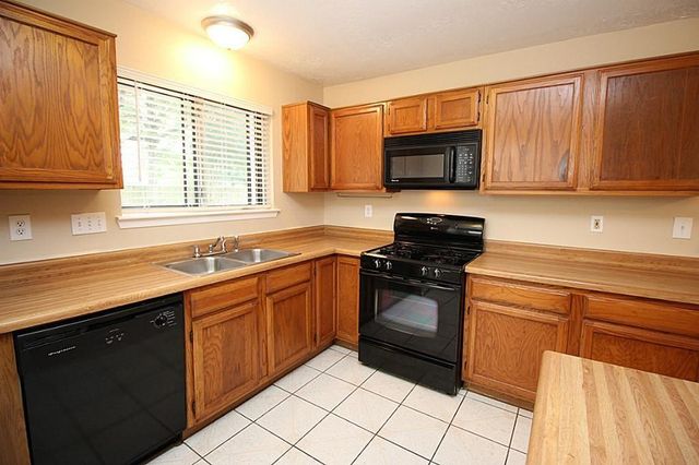 3873 Pecan Circle, La Porte, TX 77571