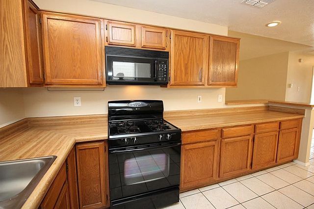 3873 Pecan Circle, La Porte, TX 77571